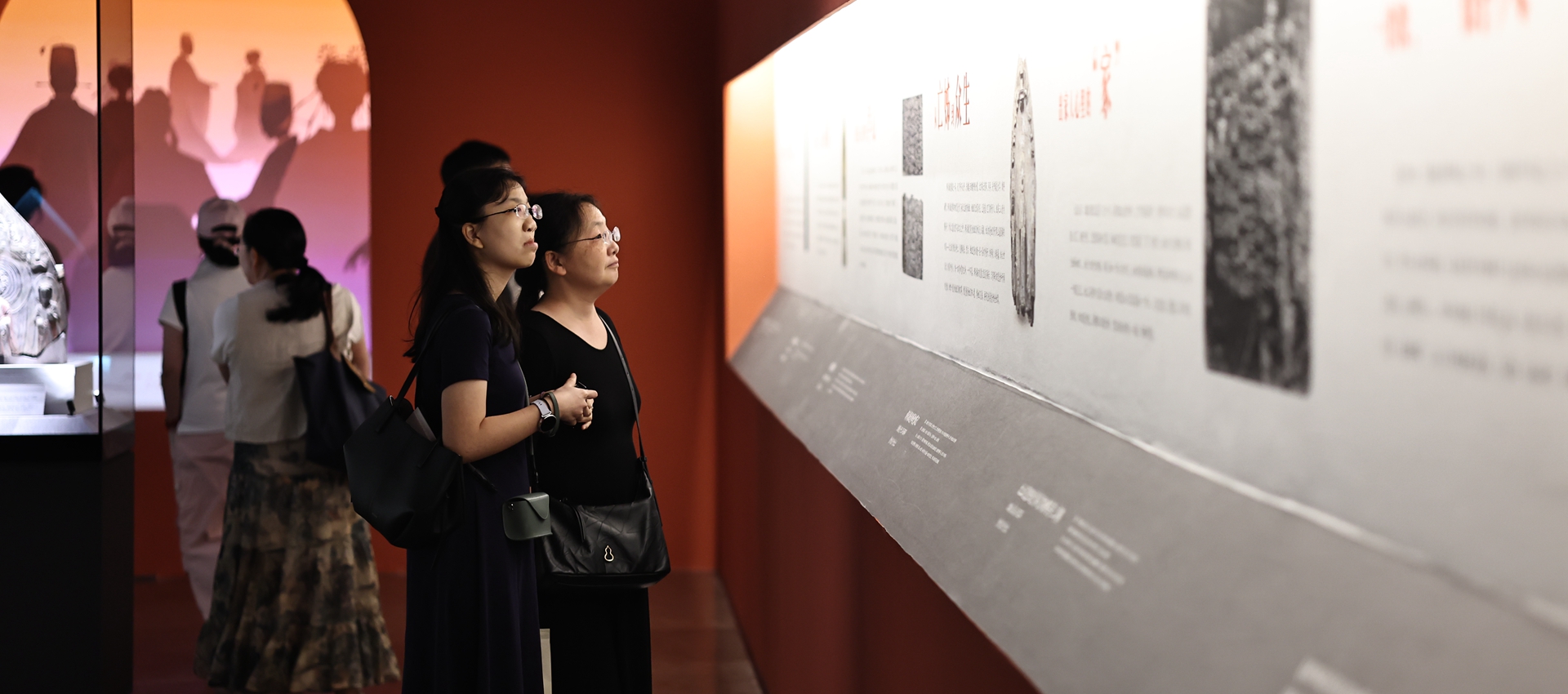 'Qingzhou Smile' makes Bay Area debut in major buddhist sculpture exhibition