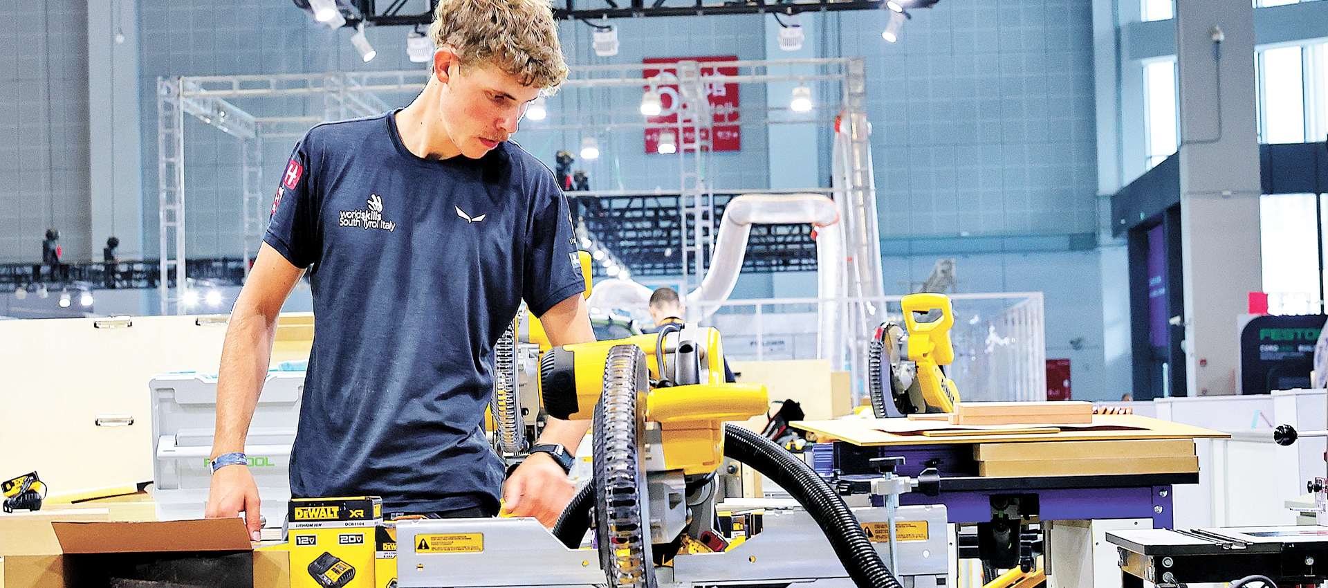 4 Shenzhen competitors to represent China at WorldSkills Competition